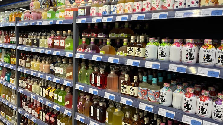 beverage-bottle-738415 beverage-bottle-738415